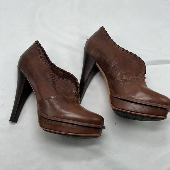UGG Jameson Brown Leather Platform Heels - Picture 2 of 10